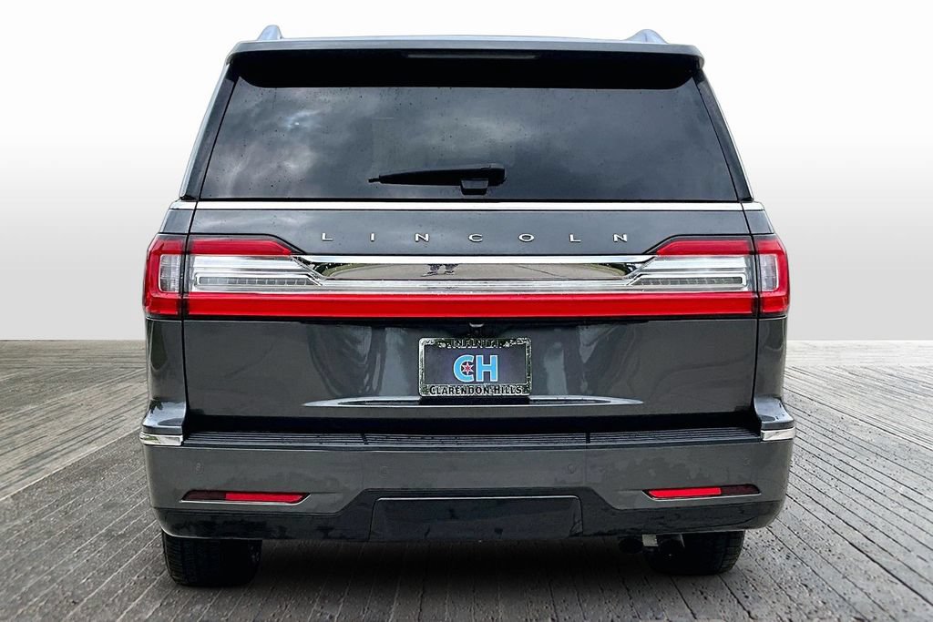 Used 2018 Lincoln Navigator Reserve AWD/4WD image 7