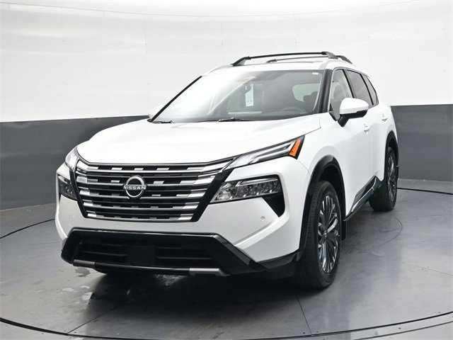 New 2026 Nissan Rogue Platinum image 9