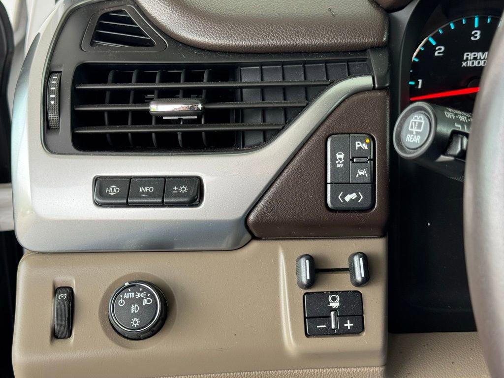 Used 2017 Chevrolet Tahoe Premier RWD image 37