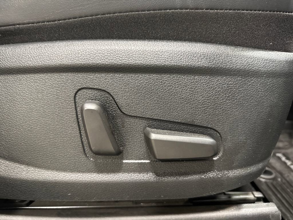 Used 2020 Hyundai Palisade Limited image 30