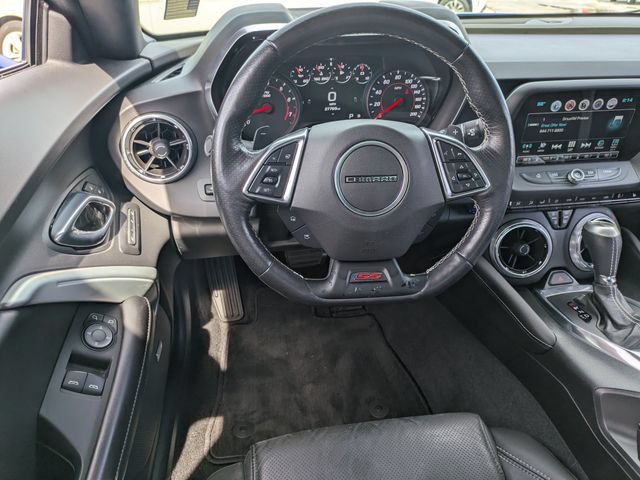 Used 2018 Chevrolet Camaro SS RWD image 15