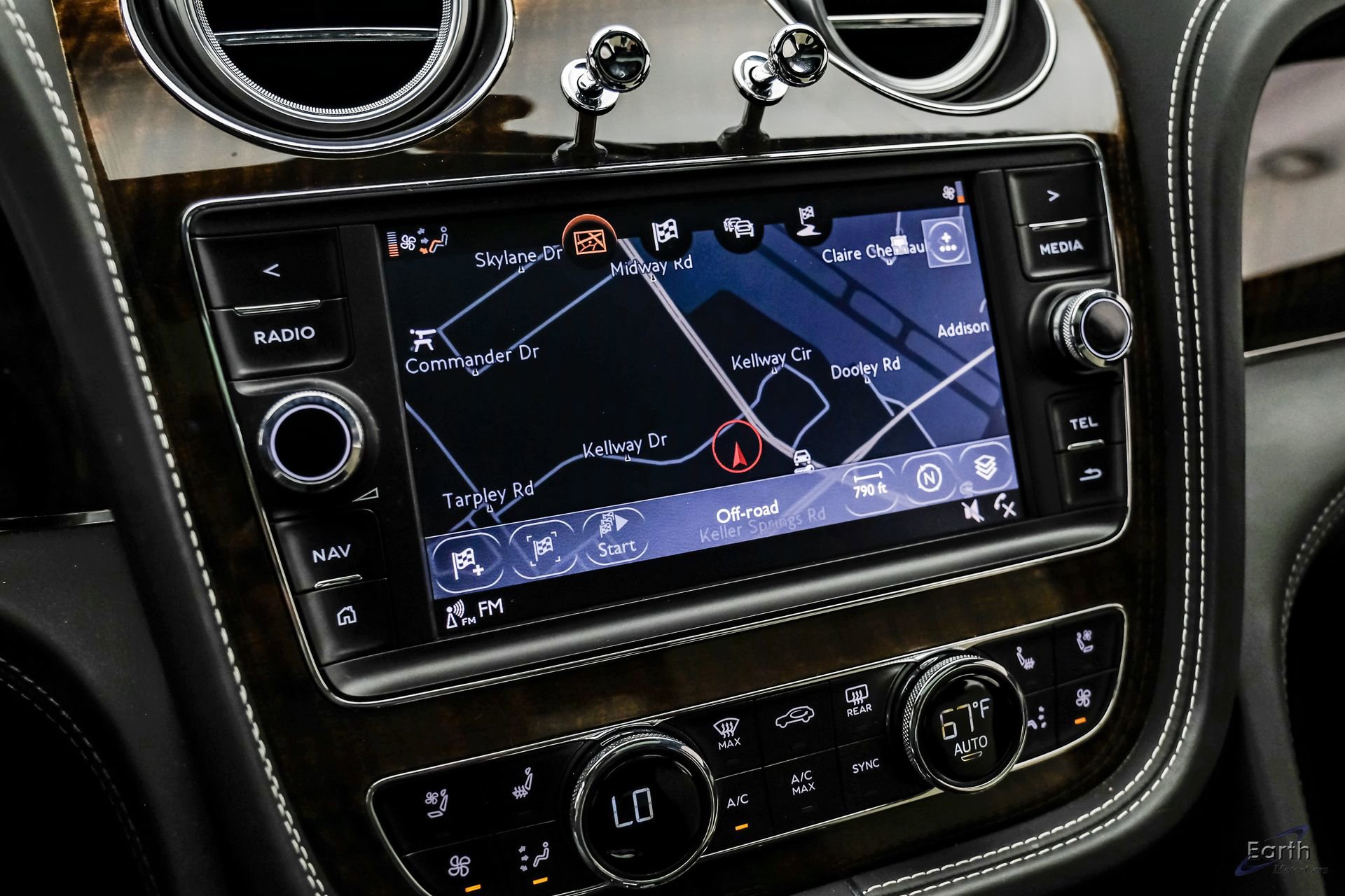 Used 2019 Bentley Bentayga image 68