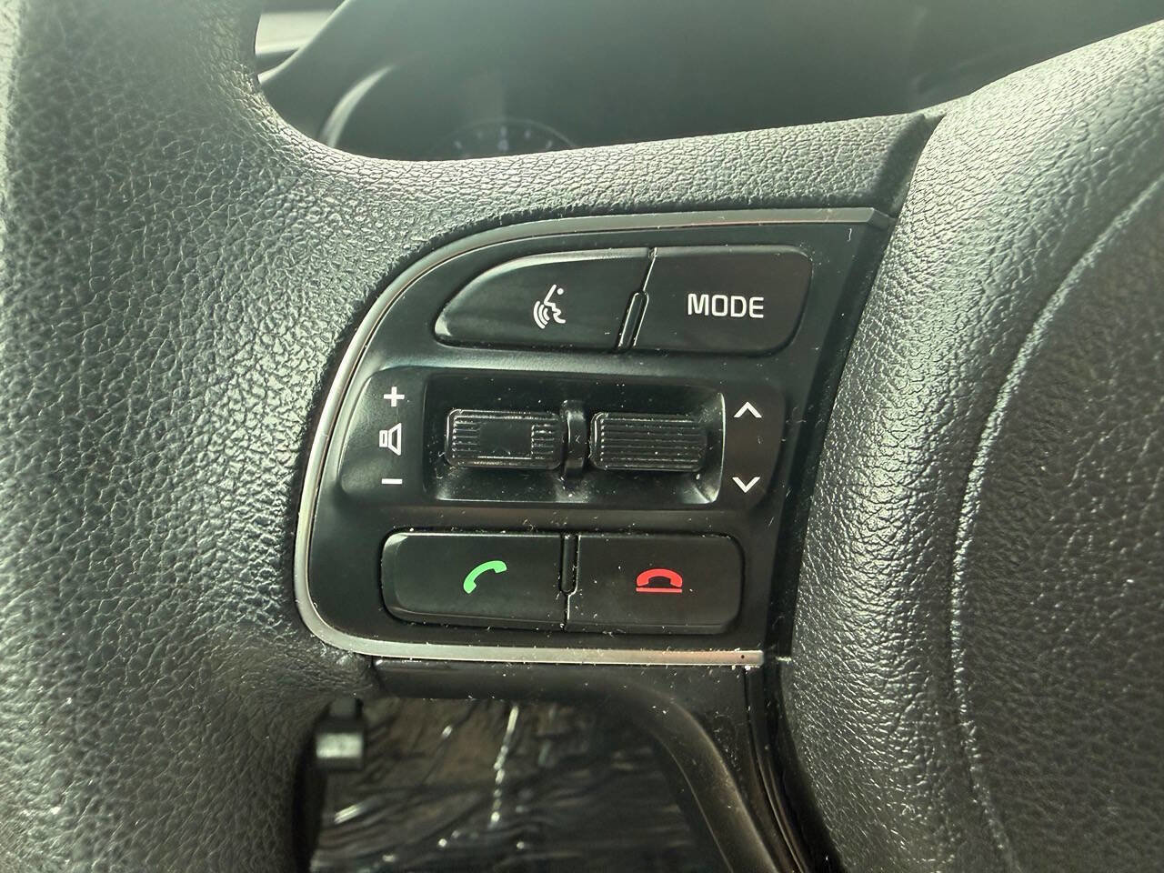 Used 2016 Kia Optima LX FWD image 22