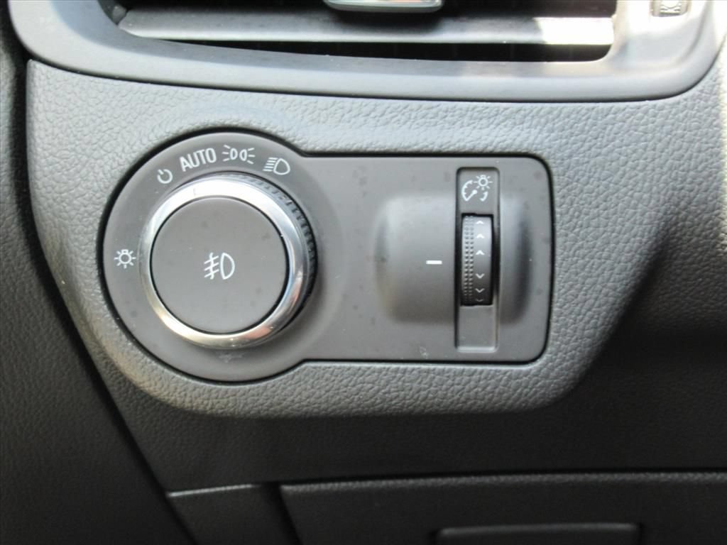 Used 2017 Buick Envision Essence FWD image 20