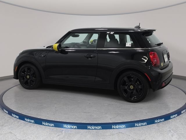 Used 2024 MINI Cooper SE FWD image 8