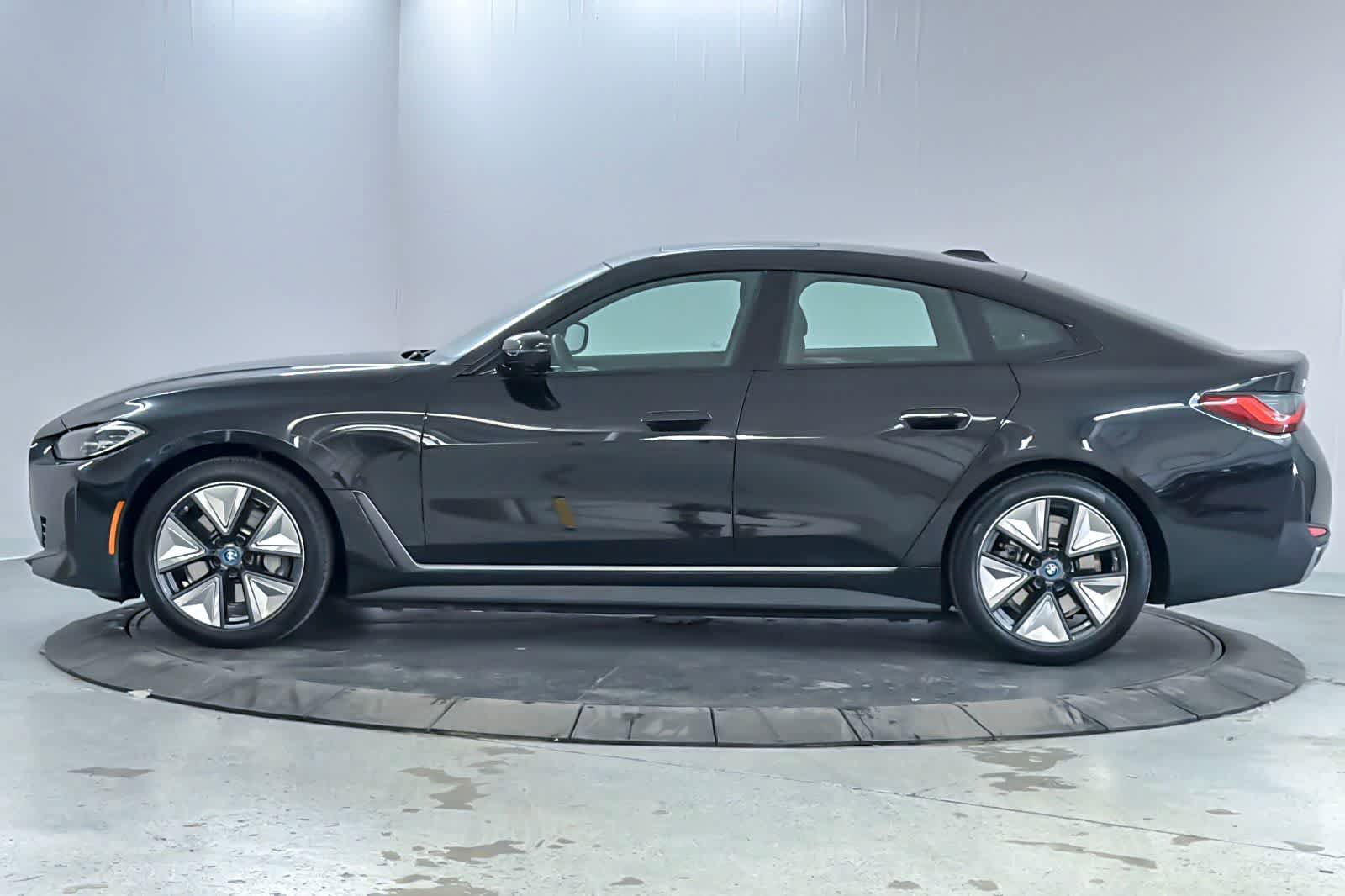 Used 2023 BMW i4 eDrive35 w/ Premium Package RWD image 5