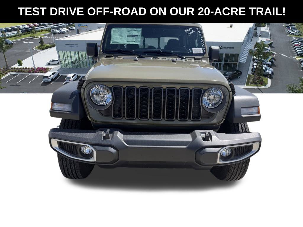 New 2026 Jeep Gladiator Sport AWD/4WD image 8