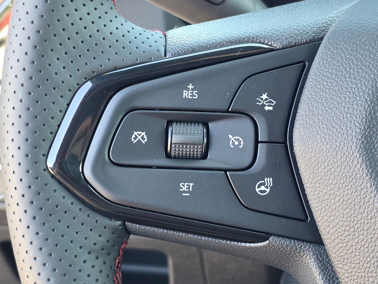 New 2026 Chevrolet TrailBlazer RS w/ Convenience Package image 30