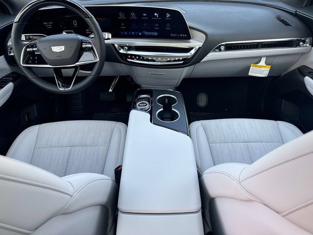 New 2026 Cadillac Lyriq Sport AWD/4WD image 15