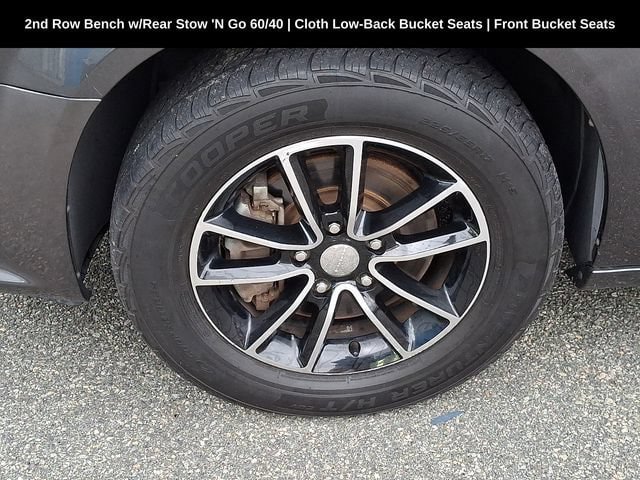 Used 2016 Dodge Grand Caravan SE FWD image 15