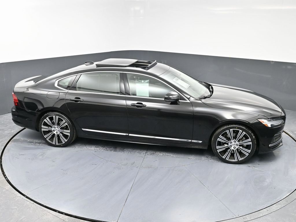 Used 2023 Volvo S90 B6 Plus w/ Protection Package Premier image 49