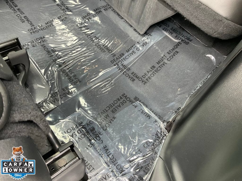 Used 2023 Chrysler Pacifica Limited w/ Uconnect Theater Family Group FWD image 30