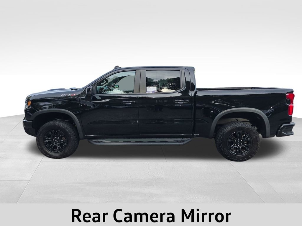Used 2022 Chevrolet Silverado 1500 ZR2 w/ Technology Package image 8