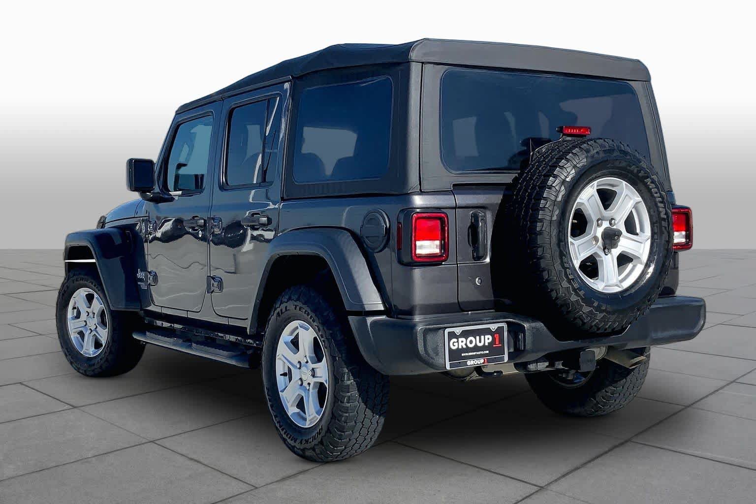 Used 2019 Jeep Wrangler Unlimited Sport S AWD/4WD image 10