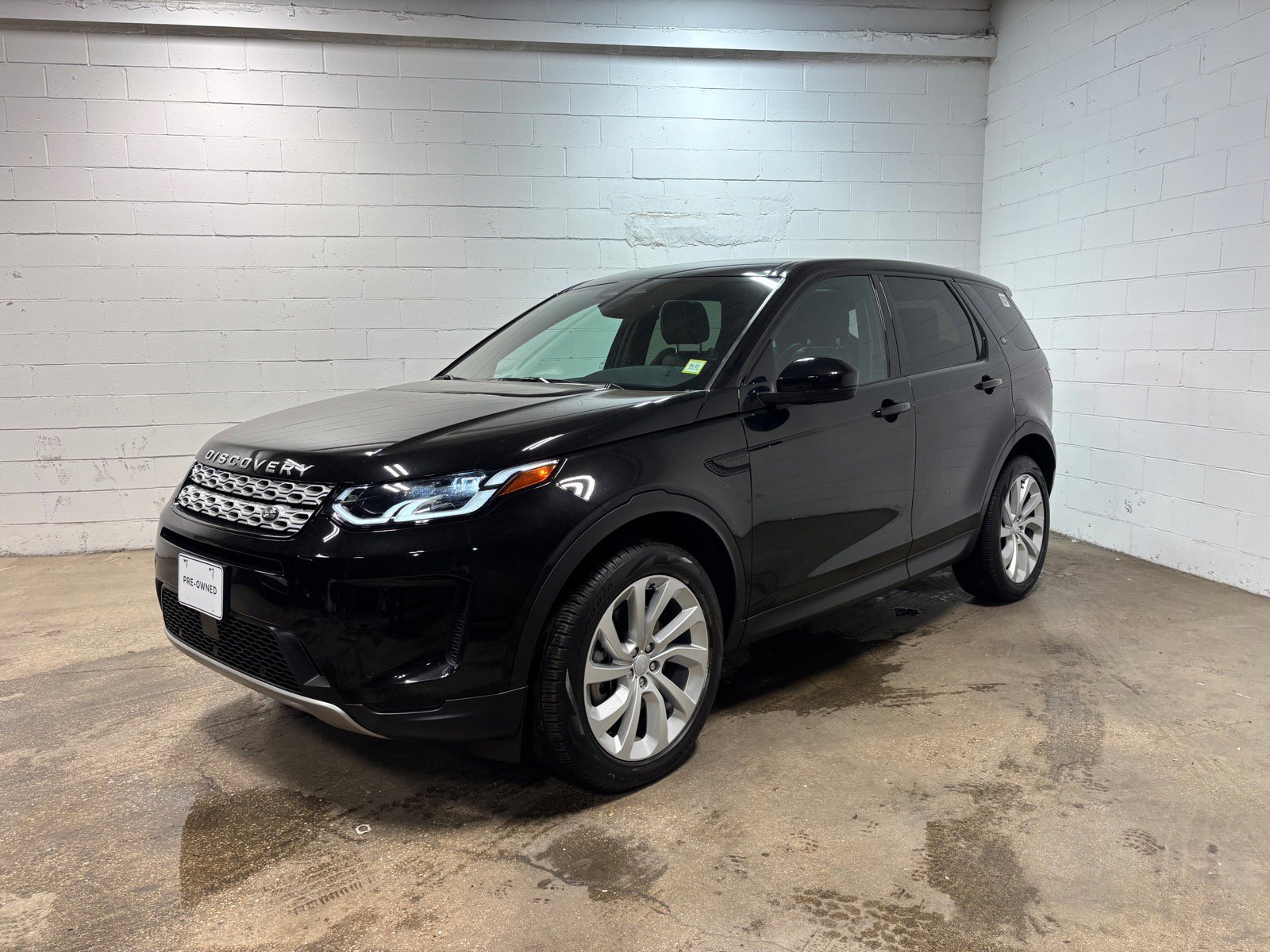 Used 2023 Land Rover Discovery Sport SE AWD/4WD video 1