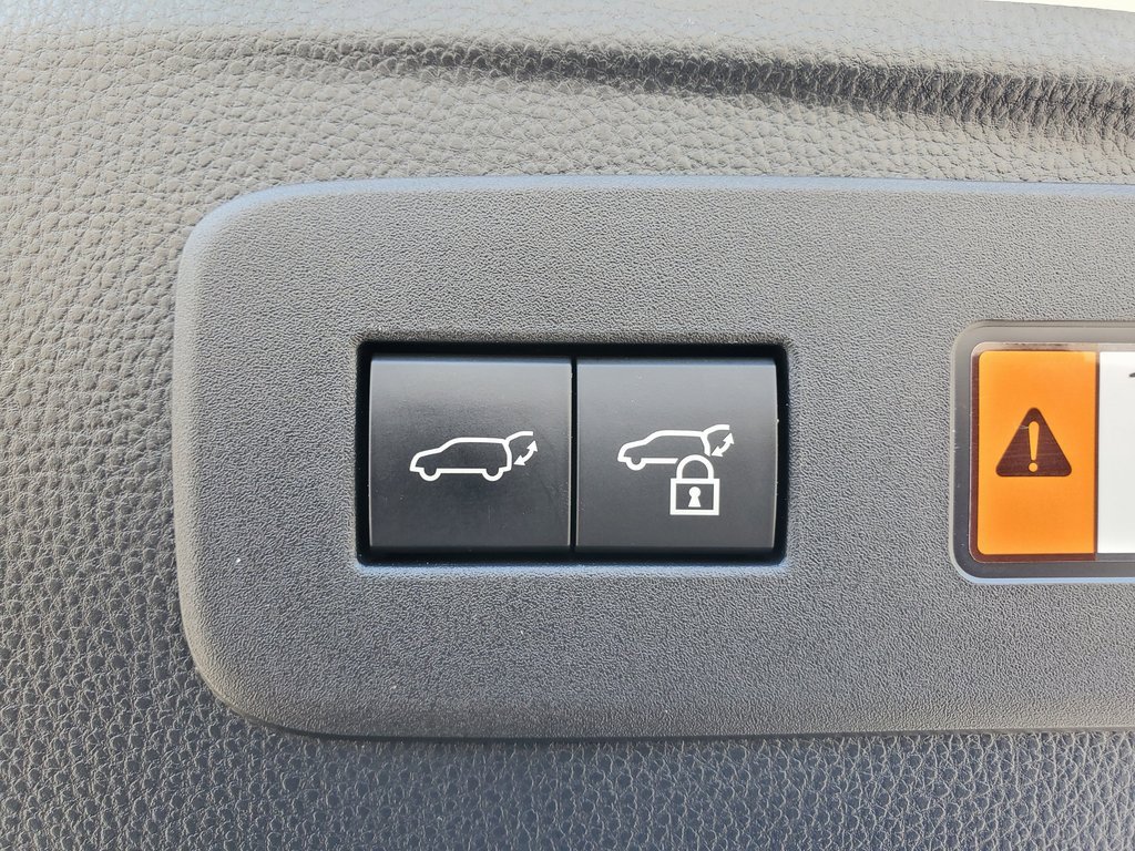 Used 2024 Lexus GX 550 image 33