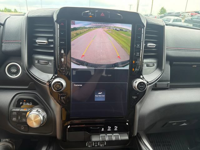 New 2026 RAM 1500 Laramie AWD/4WD image 24