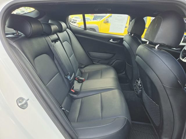 Used 2022 Kia Stinger GT-Line AWD/4WD image 11