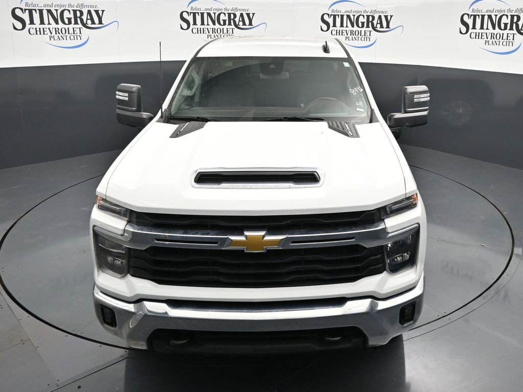 Used 2025 Chevrolet Silverado 2500 LT w/ Convenience Package AWD/4WD image 10