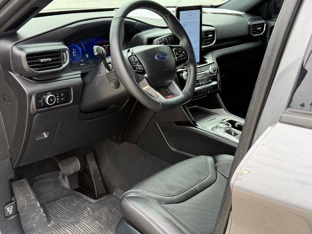 Certified 2023 Ford Explorer ST w/ Equipment Group 401A AWD/4WD image 7