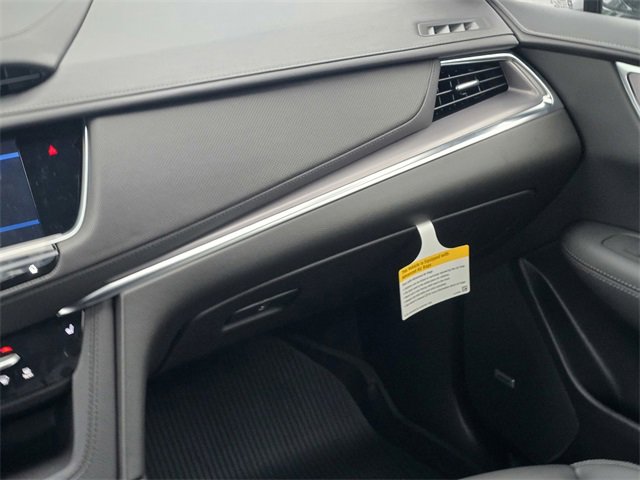 New 2026 Cadillac XT5 Luxury w/ LPO, Floor Liner Package image 18