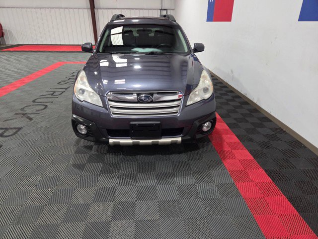 Used 2014 Subaru Outback 2.5i Limited image 17