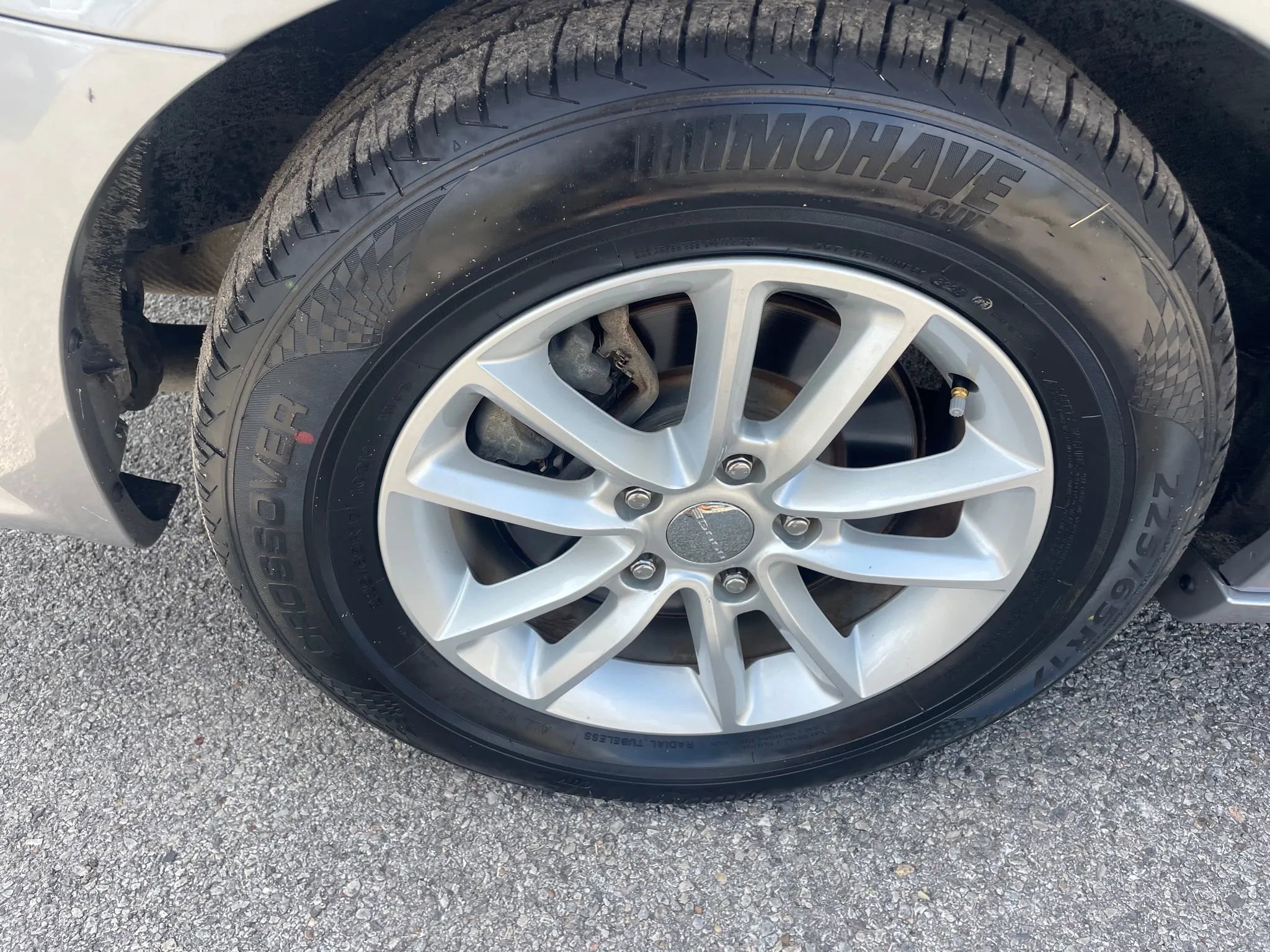 Used 2019 Dodge Grand Caravan SXT image 6