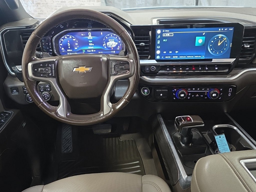 Used 2022 Chevrolet Silverado 1500 LTZ w/ LTZ Convenience Package II image 21