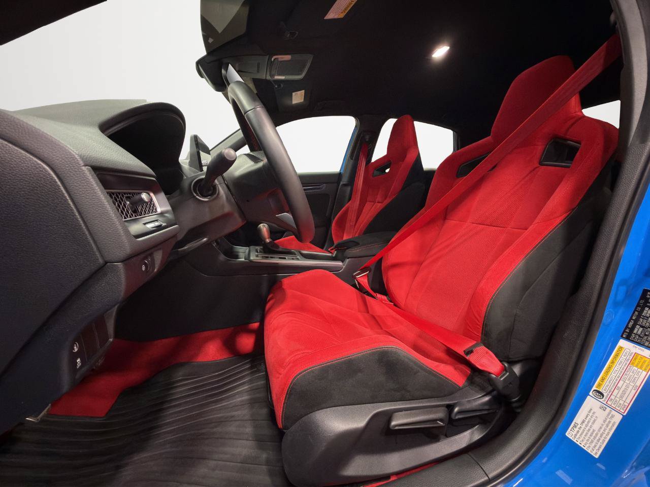 Used 2025 Honda Civic Type R image 12