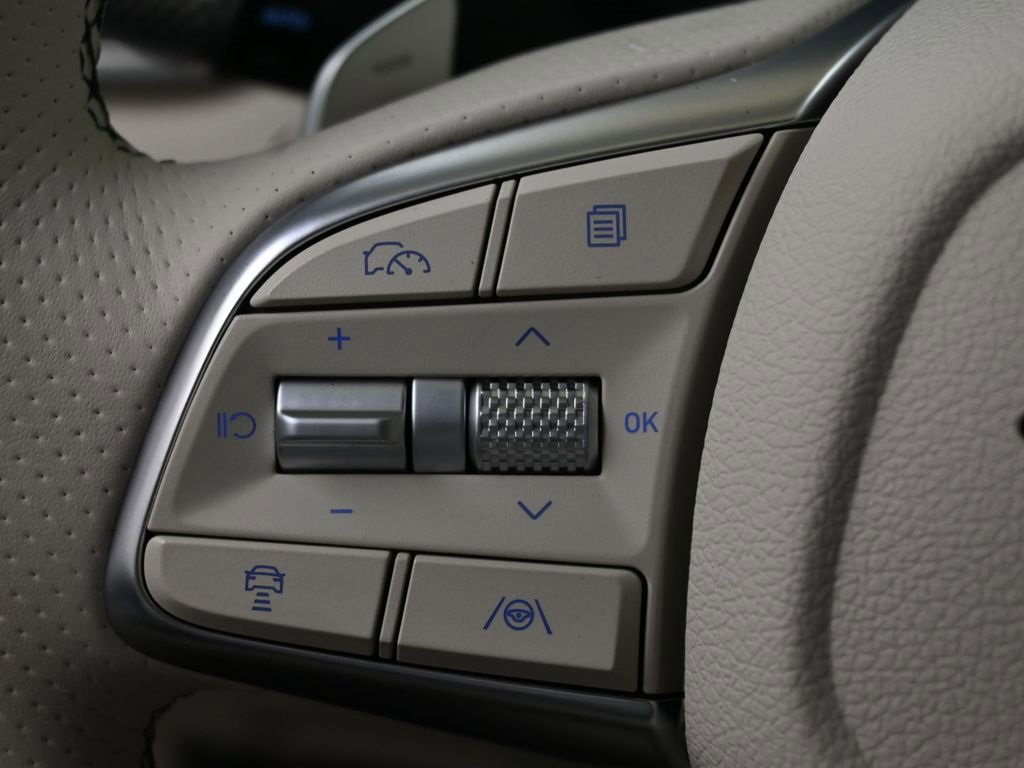 New 2026 Genesis G70 2.5T Prestige image 28