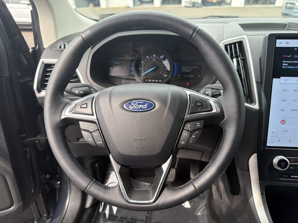 Used 2024 Ford Edge SEL w/ Convenience Package AWD/4WD image 21