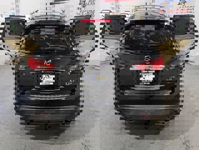 Used 2017 INFINITI QX70 AWD w/ Premium Package image 14