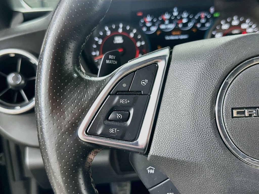 Used 2018 Chevrolet Camaro SS RWD image 23