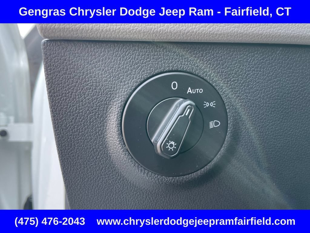 Used 2024 Volkswagen Taos S AWD/4WD image 41