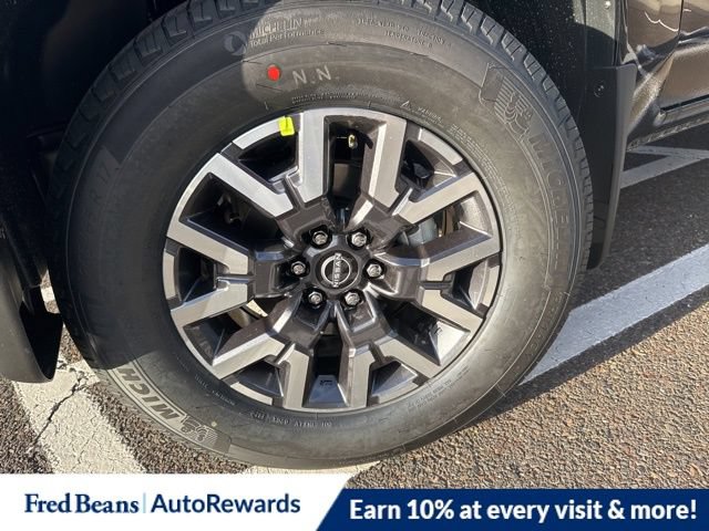 New 2026 Nissan Frontier SV w/ SV Convenience Package AWD/4WD image 7