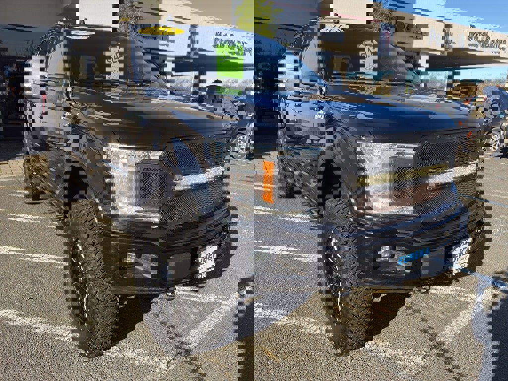 Used 2018 Ford F150 XLT w/ Equipment Group 302A Luxury image 30