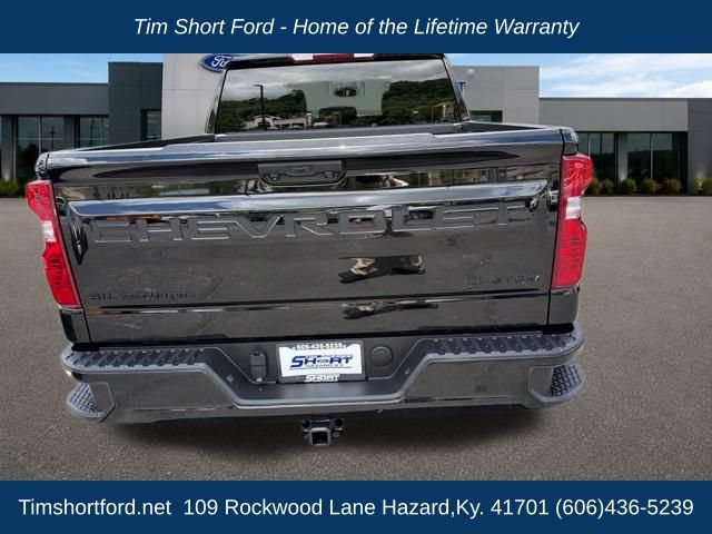 Used 2024 Chevrolet Silverado 1500 Custom AWD/4WD image 6