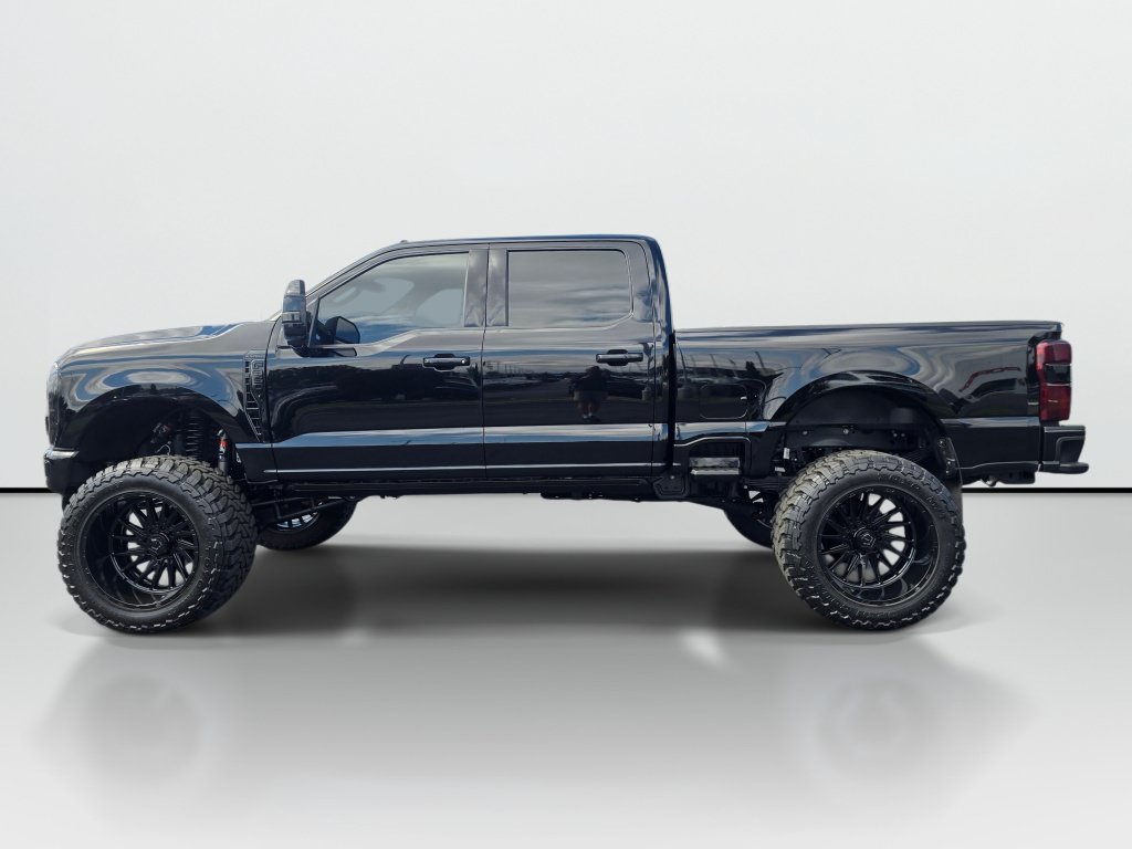 Used 2026 Ford F350 Platinum AWD/4WD image 2