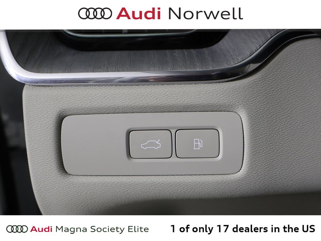 Used 2024 Volvo XC60 T8 Ultimate w/ Protection Package Premier AWD/4WD image 24