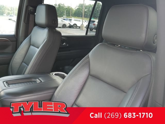 Used 2021 Chevrolet Suburban Z71 AWD/4WD image 42