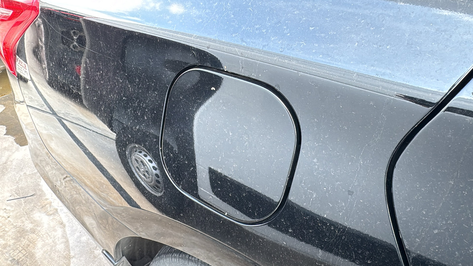 Used 2018 Nissan Sentra SV w/ Premium Package (P01) image 10