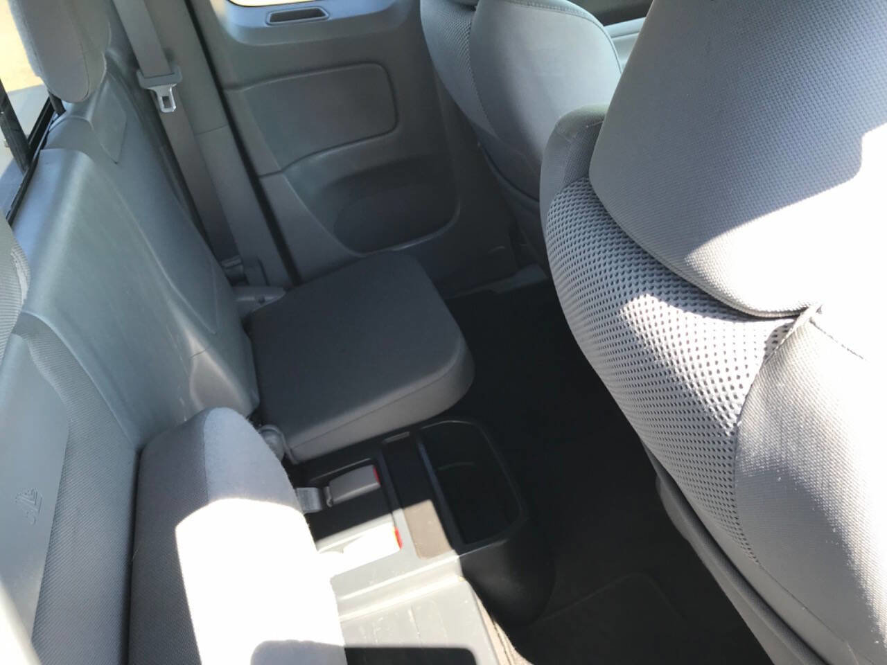 Used 2012 Toyota Tacoma 4x4 Access Cab V6 w/ TRD Sport Pkg image 15