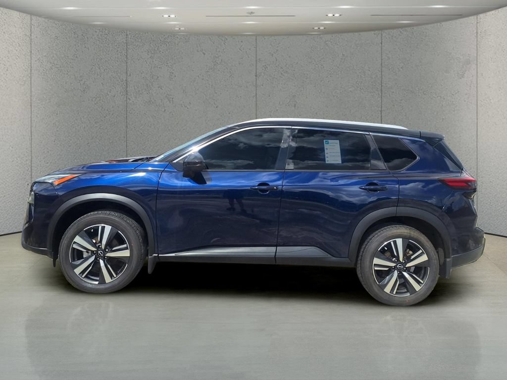Used 2024 Nissan Rogue SL w/ SL Premium Package AWD/4WD image 2