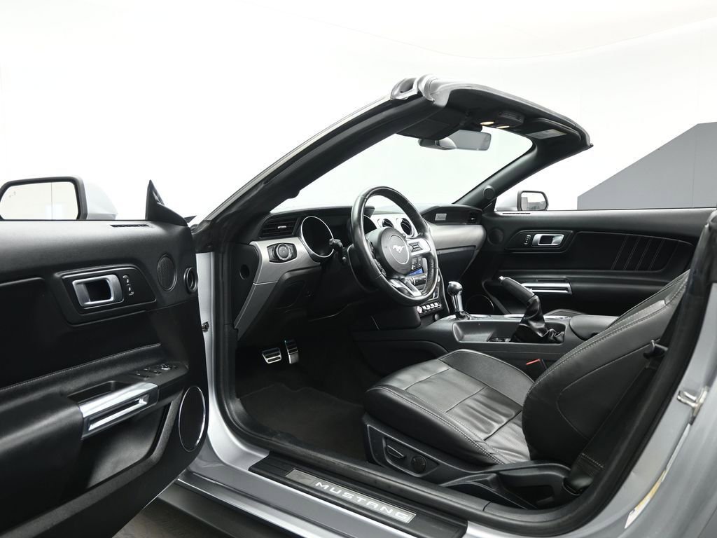 Certified 2022 Ford Mustang Premium image 9