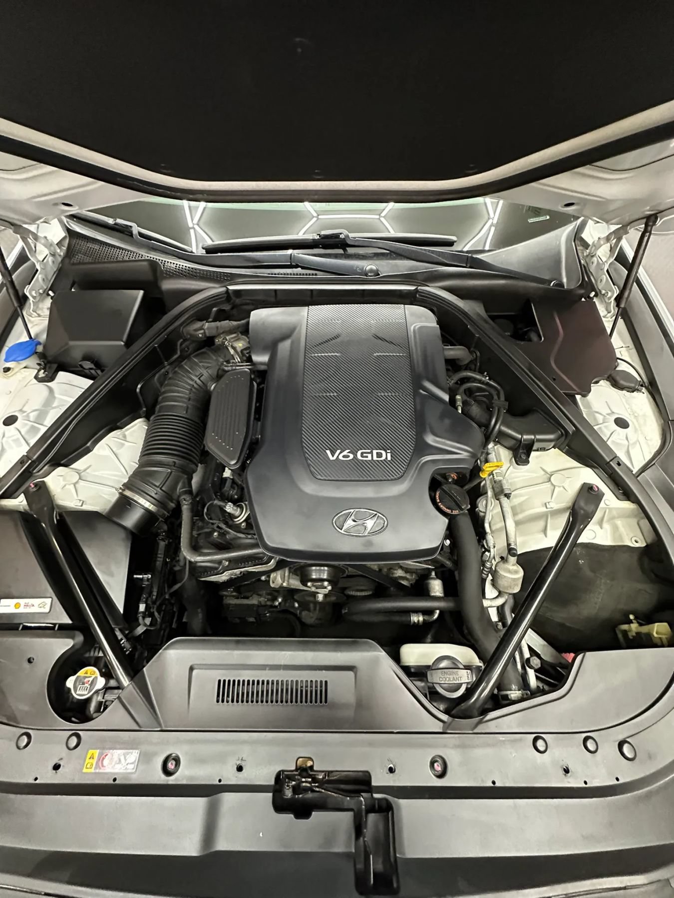 Used 2015 Hyundai Genesis 3.8 w/ Option Group 02 RWD image 39