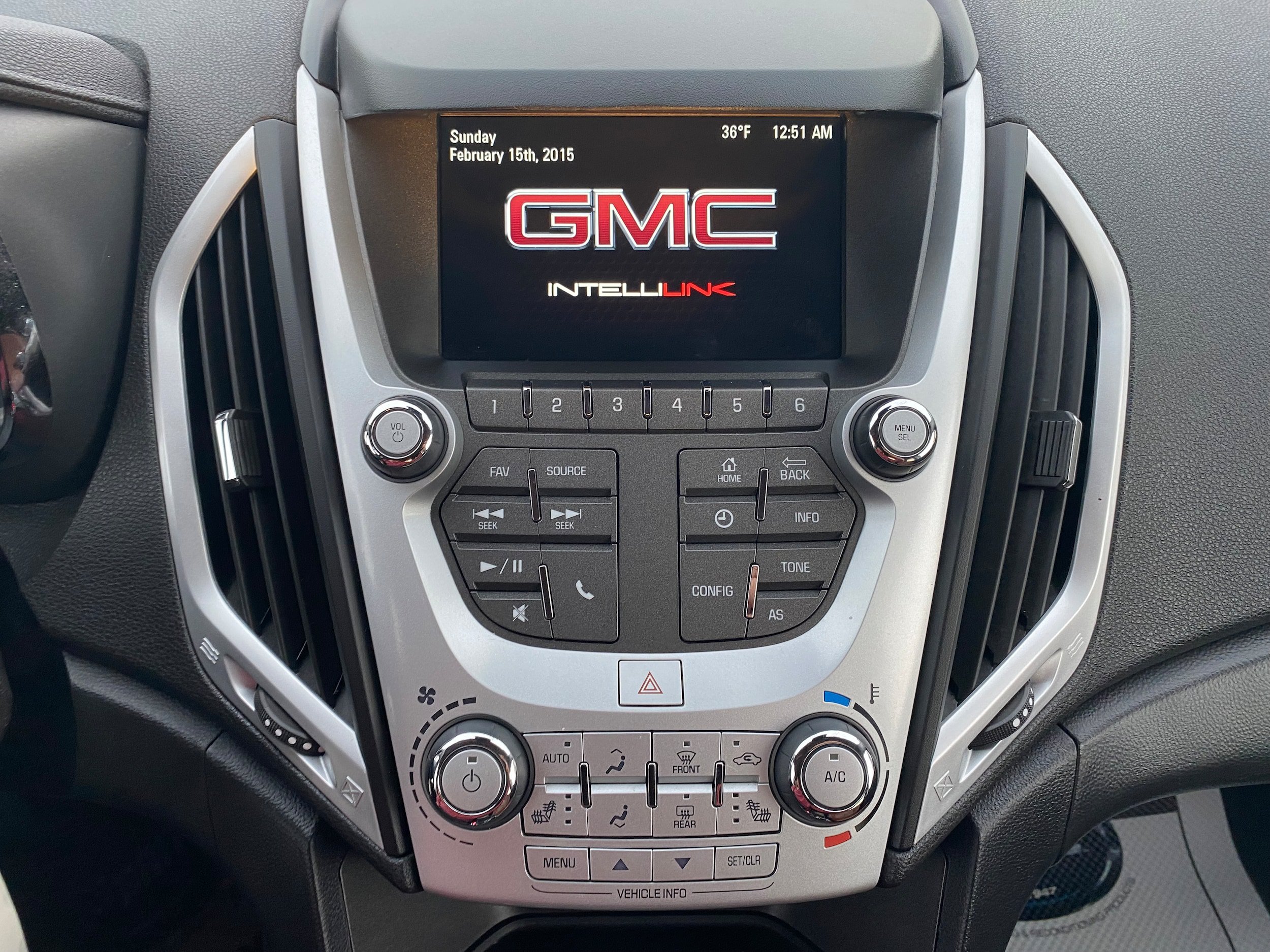 Used 2017 GMC Terrain SLT FWD image 13