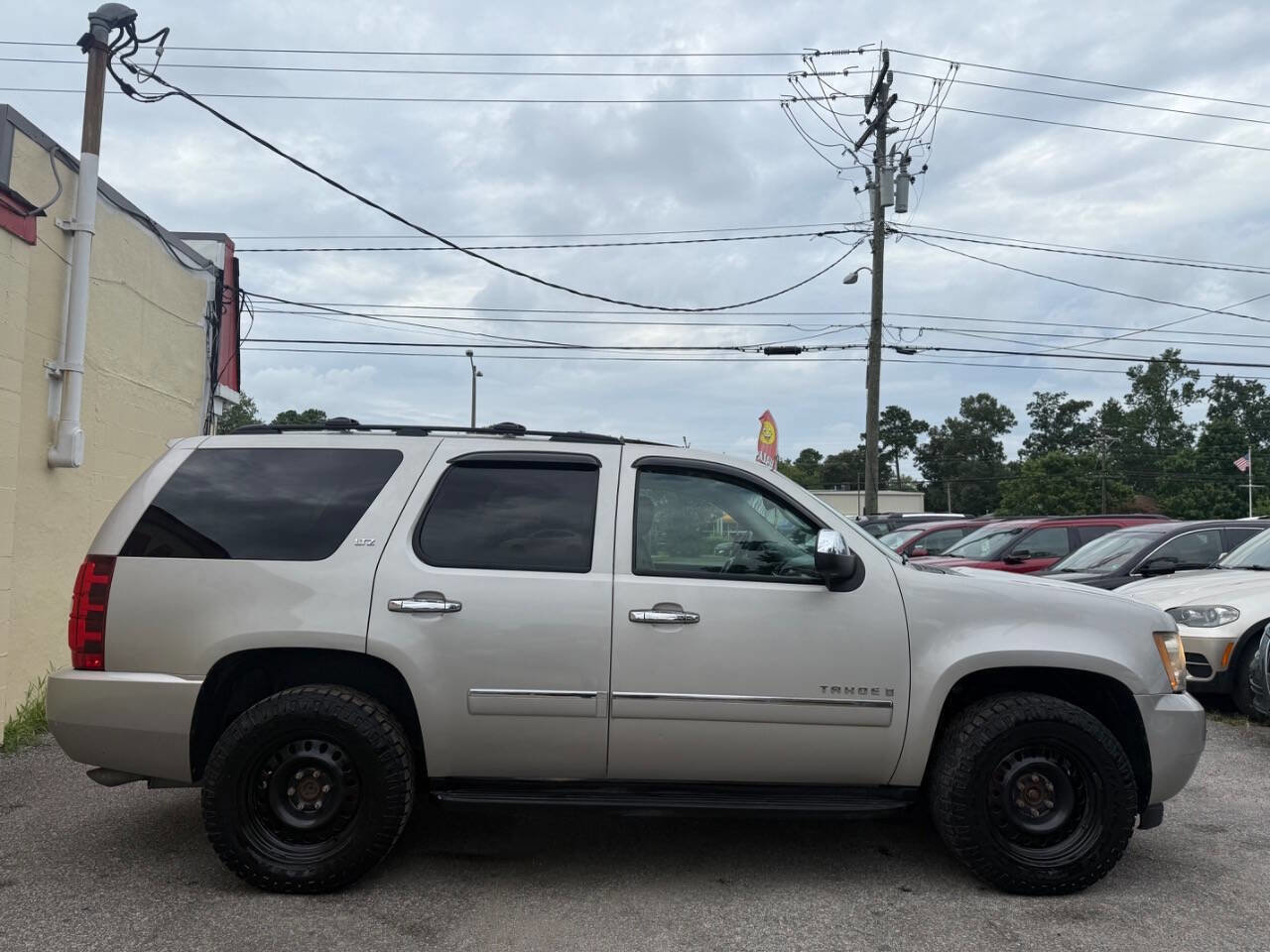 Used 2009 Chevrolet Tahoe LTZ image 8