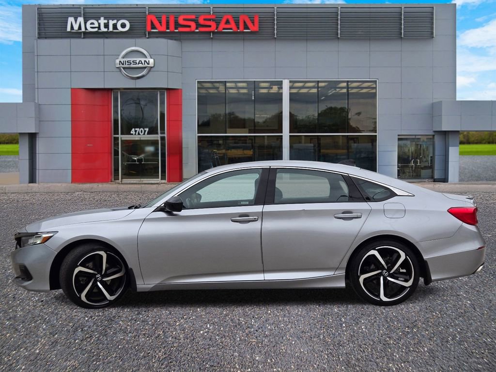 Used 2022 Honda Accord Sport image 3