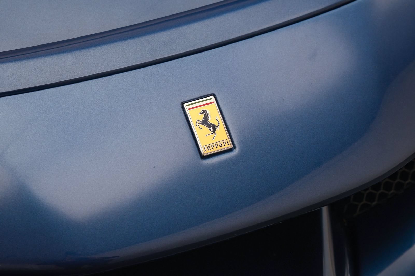 Used 2021 Ferrari SF90 Stradale AWD/4WD image 31