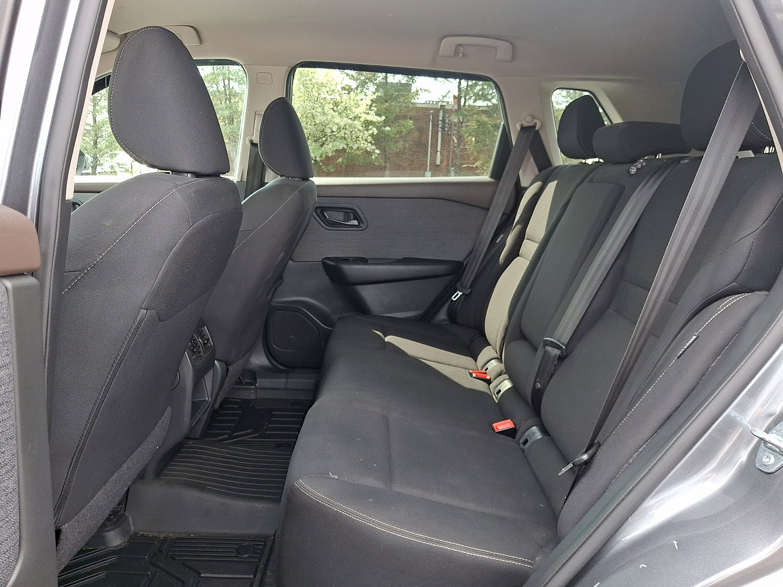 Certified 2023 Nissan Rogue S image 10